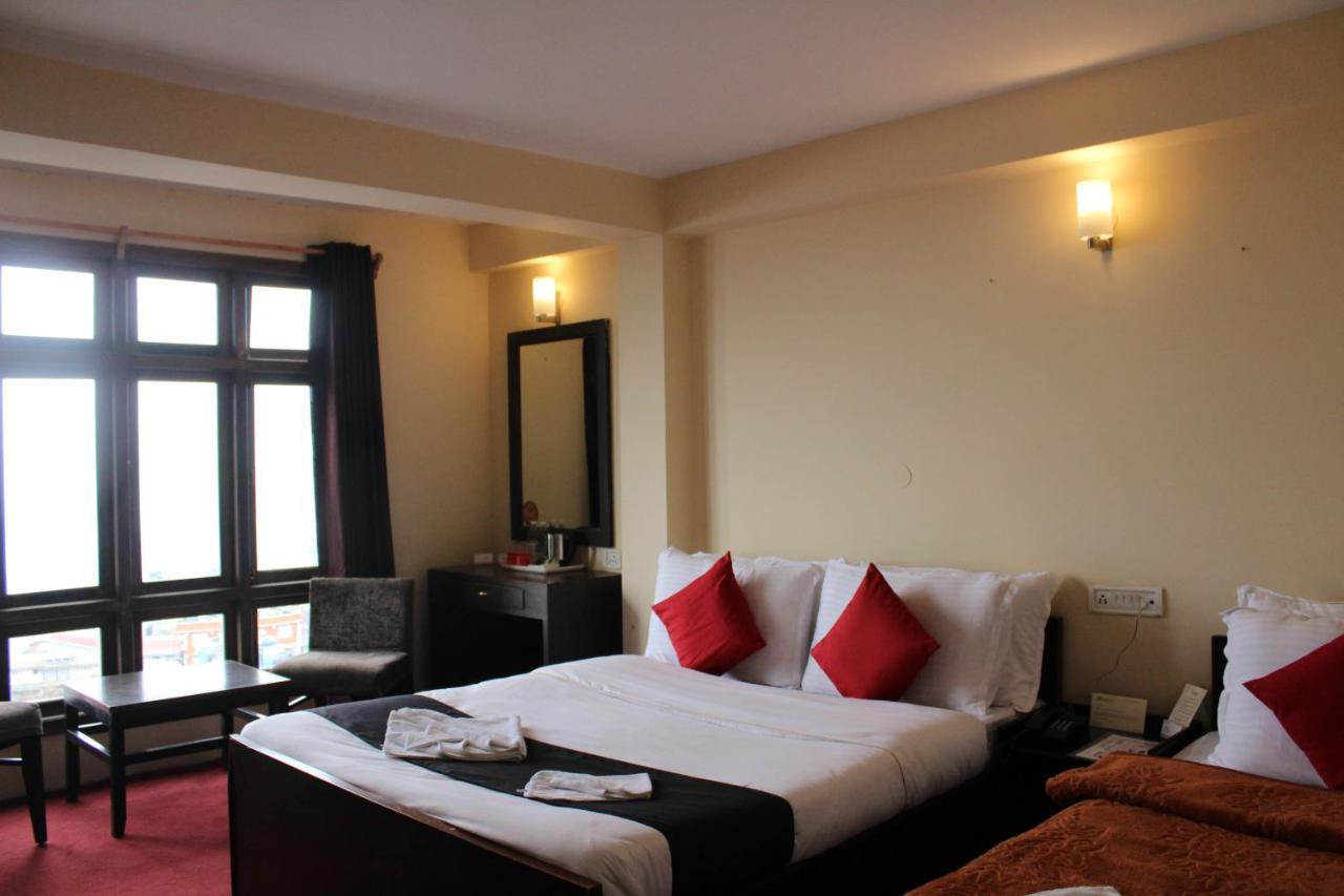 Sanderling Residency & Spa دارجيلنغ المظهر الخارجي الصورة