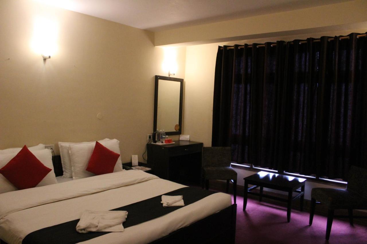 Sanderling Residency & Spa دارجيلنغ المظهر الخارجي الصورة