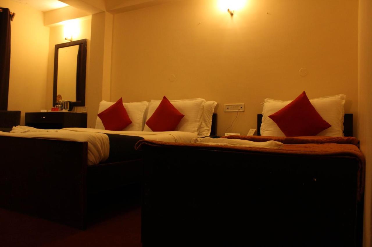 Sanderling Residency & Spa دارجيلنغ المظهر الخارجي الصورة